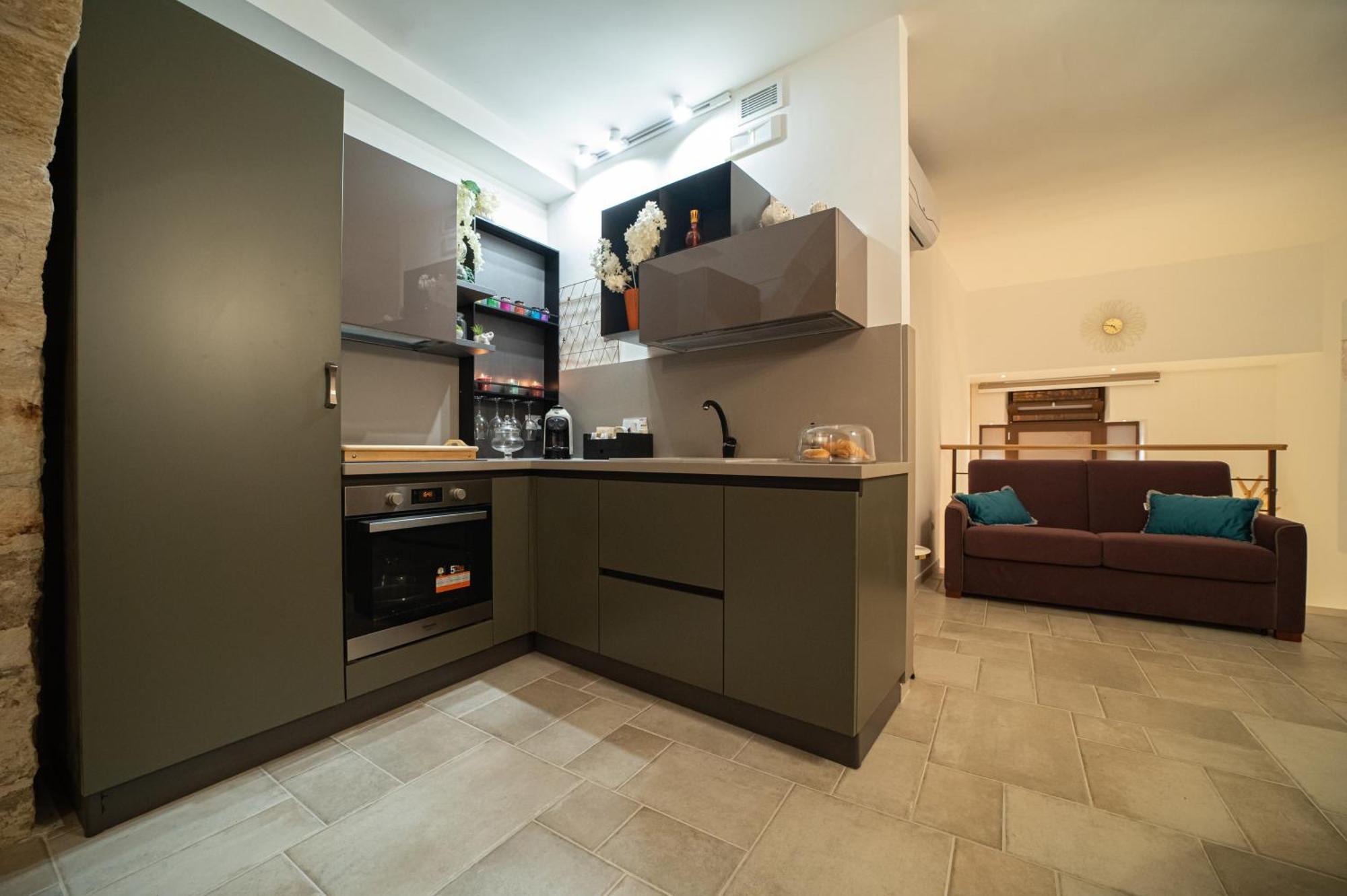 Suite88 Affittacamere 바를레타 외부 사진